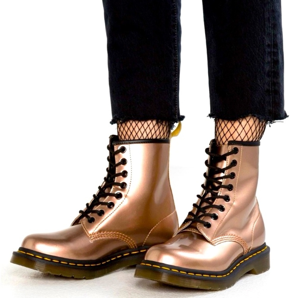 Rose Gold Dr. Marten’s Women’s Sz 6
